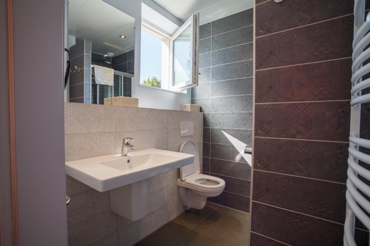Hotel Restaurant Kuentz Wittersdorf ภายนอก รูปภาพ